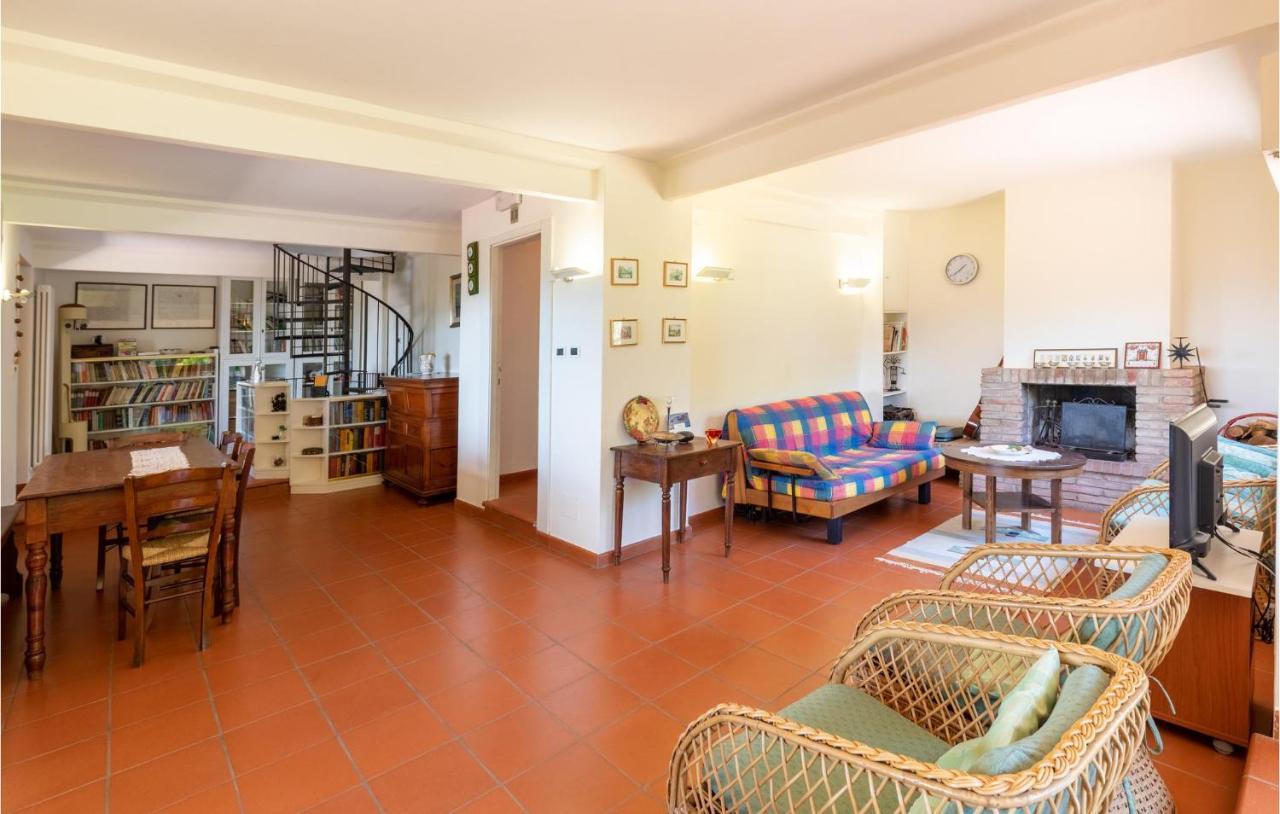 Nice Home In San Giustino Pg Eksteriør bilde